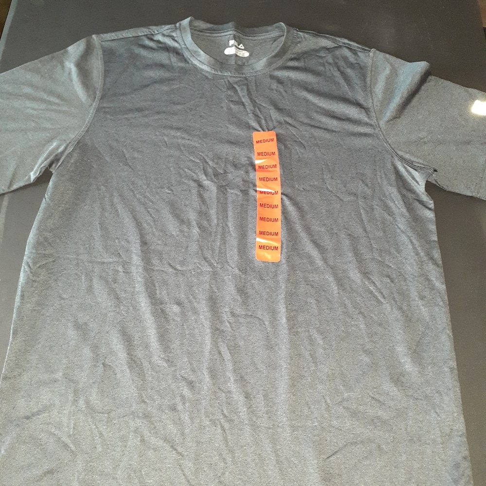 Fila tee